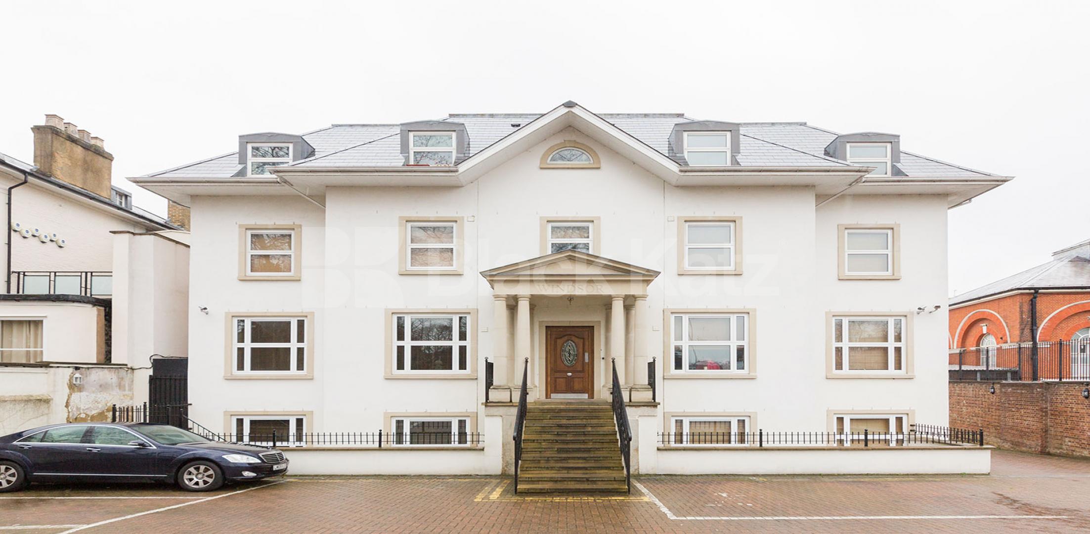 			Great 2 Bed Property !, 2 Bedroom, 1 bath, 1 reception Flat			 High street, Hornsey/Crouch End